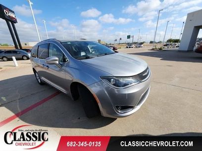 Used 2020 Chrysler Pacifica Touring-L
