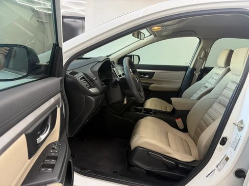 Used 2019 Honda CR-V LX image 16