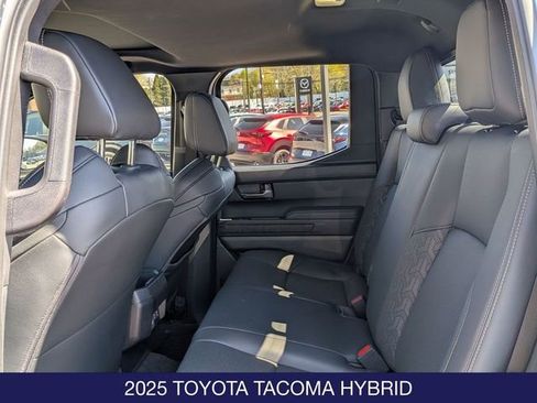 Used 2025 Toyota Tacoma Limited AWD/4WD image 15