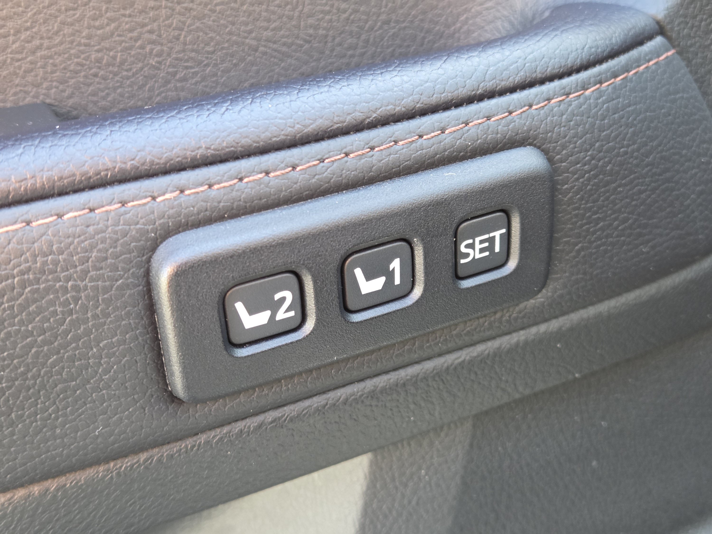 Certified 2022 Toyota 4Runner Limited AWD/4WD image 35