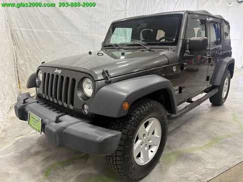 Used 2018 Jeep Wrangler Unlimited Sport S AWD/4WD image 1