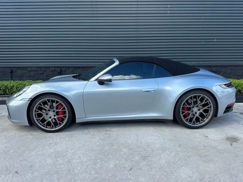 Certified 2020 Porsche 911 Carrera S RWD image 2