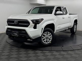 New 2026 Toyota Tacoma SR5 AWD/4WD video 2