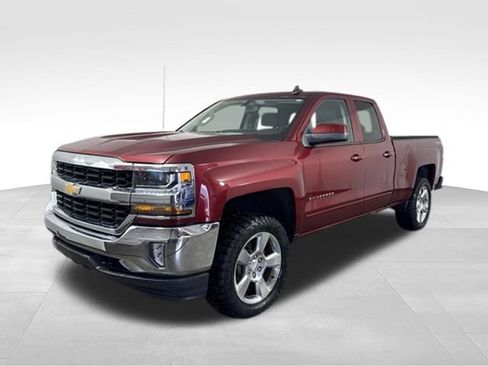 Used 2017 Chevrolet Silverado 1500 LT w/ All Star Edition AWD/4WD image 4