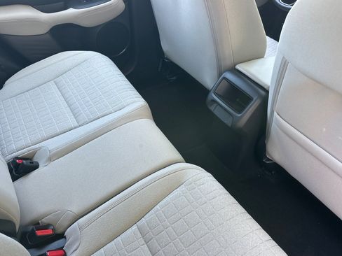 Used 2024 Honda HR-V LX image 18