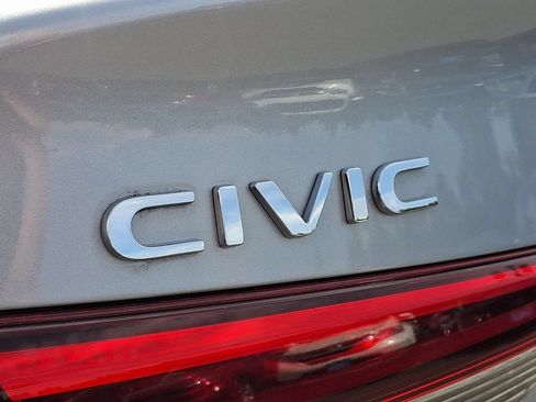 Used 2022 Honda Civic EX image 30