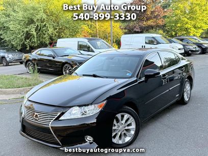 Used 2013 Lexus ES 300h w/ Luxury Pkg