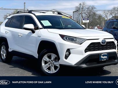 Used 2021 Toyota RAV4 XLE w/ Carpet Mat Package (TMS)