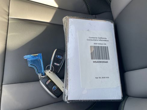 Certified 2025 Subaru Outback Onyx Edition XT image 5