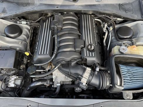 Used 2017 Dodge Charger R/T image 27