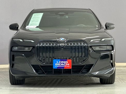 Certified 2023 BMW 740i w/ Parking Assistance Package image 5