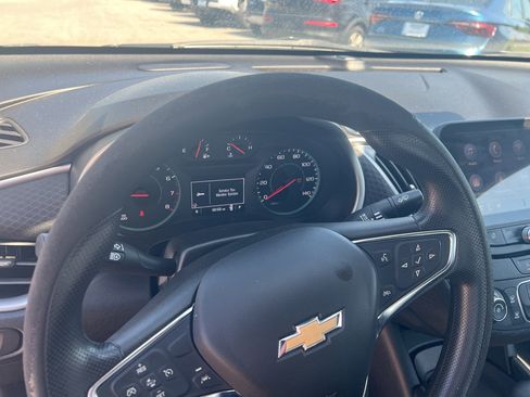 Used 2024 Chevrolet Malibu LS FWD image 15