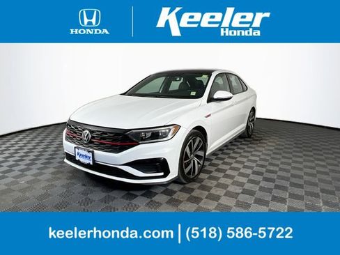 Used 2019 Volkswagen Jetta GLI Autobahn FWD image 1
