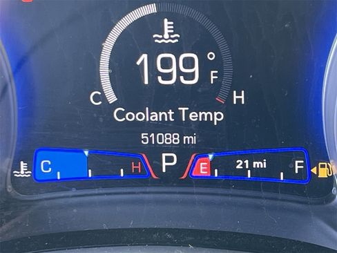 Used 2022 Chrysler 300 S image 8