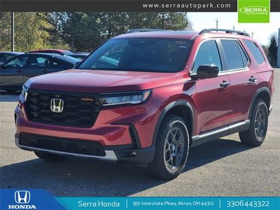 New 2025 Honda Pilot TrailSport