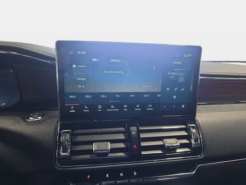 Used 2024 Lincoln Navigator Reserve AWD/4WD image 21