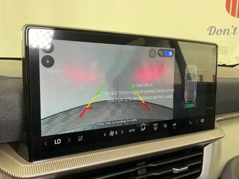 New 2025 Ford Explorer Active w/ Active Comfort Package image 24