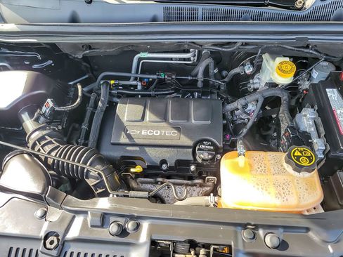 Used 2018 Chevrolet Trax LS FWD image 21