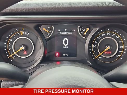 New 2026 Jeep Gladiator Sport AWD/4WD image 32