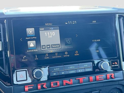 Used 2025 Nissan Frontier PRO-4X AWD/4WD image 14