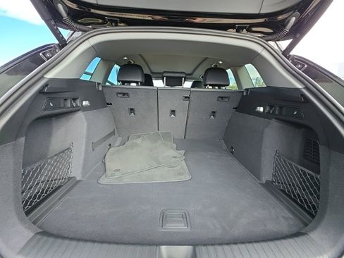 Used 2025 Audi Q6 e-tron Premium Plus w/ Premium Plus image 24