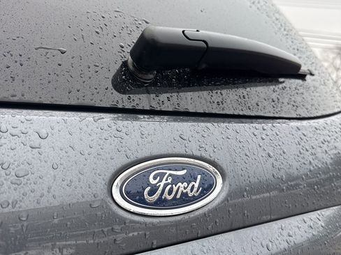 Used 2018 Ford EcoSport SE image 8