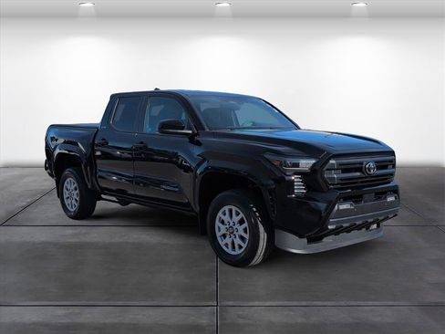 Used 2024 Toyota Tacoma SR5 image 2