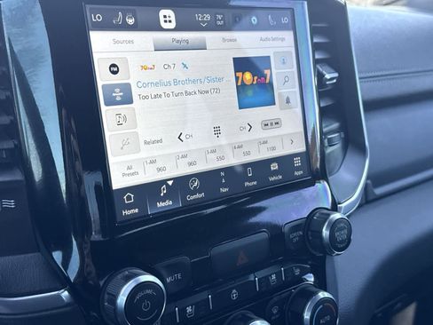 Used 2024 RAM 1500 Laramie image 20