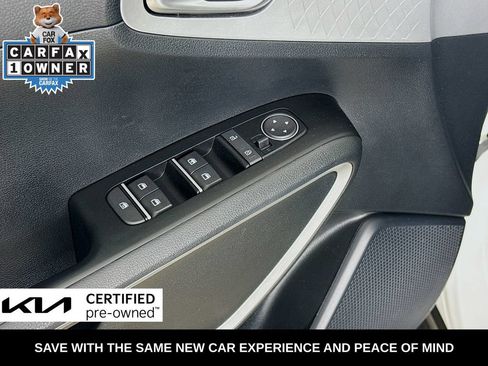 Certified 2025 Kia Soul LX w/ LX Technology Package FWD image 21