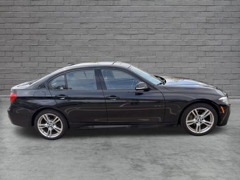 Used 2018 BMW 340i xDrive Sedan AWD/4WD image 12
