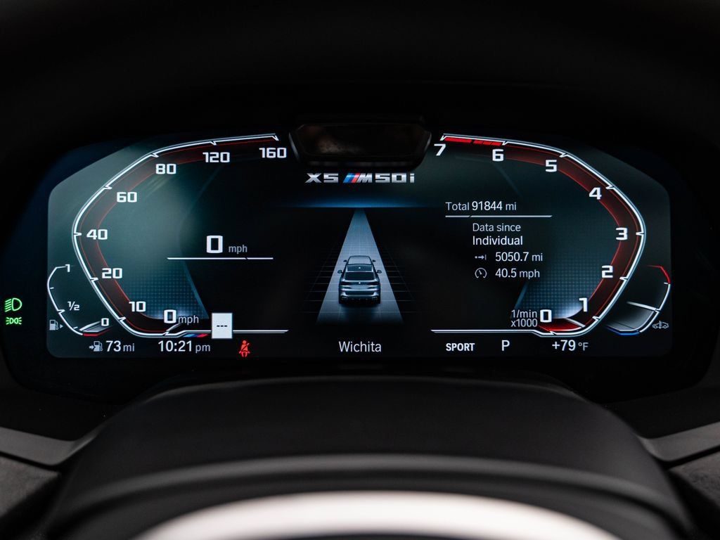 Used 2022 BMW X5 M50i AWD/4WD image 34