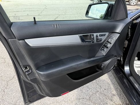 Used 2013 Mercedes-Benz C 300 4MATIC Sedan image 15