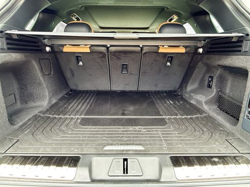 New 2026 Land Rover Range Rover Sport Dynamic SE AWD/4WD image 11