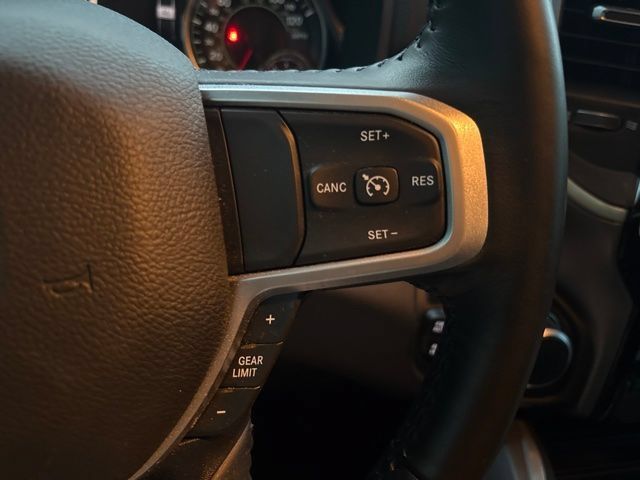 Used 2023 RAM 1500 Big Horn AWD/4WD image 22