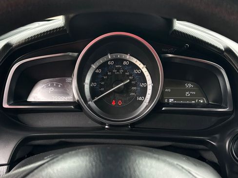 Used 2017 Toyota Yaris iA FWD image 18
