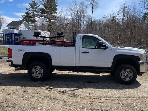 Used 2013 Chevrolet Silverado 2500 W/T w/ Snow Plow Prep Package image 10