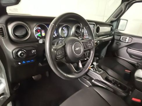 Used 2023 Jeep Wrangler Unlimited w/ Cold Weather Group AWD/4WD image 13