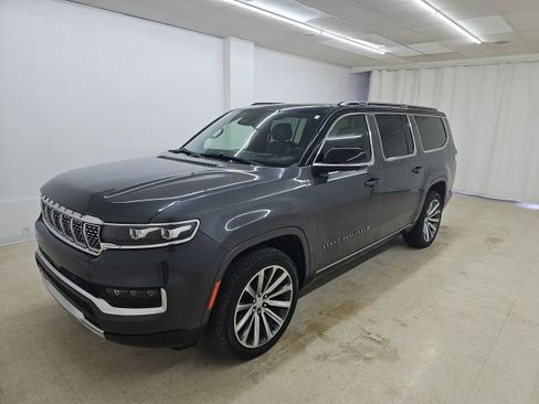 Used 2023 Jeep Grand Wagoneer L Series II image 30