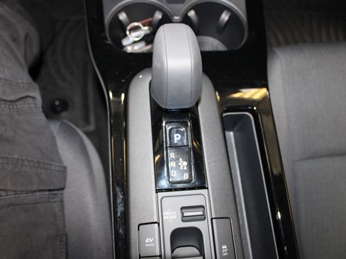 Used 2026 Toyota Prius LE w/ Protection Package #3 (TMS) FWD image 24