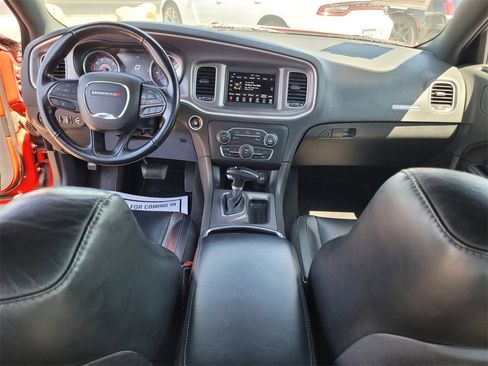 Used 2022 Dodge Charger SXT w/ Leather Interior Group image 15