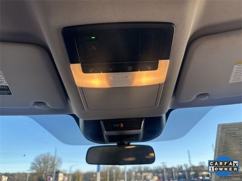 Used 2023 Nissan Rogue SV image 24