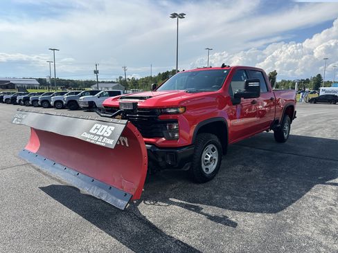 Used 2025 Chevrolet Silverado 2500 W/T w/ WT Convenience Package AWD/4WD image 4