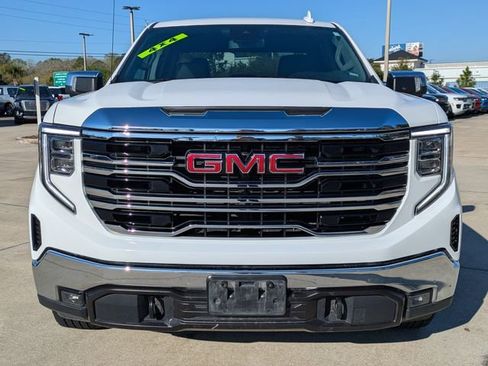 Used 2025 GMC Sierra 1500 SLT AWD/4WD image 9