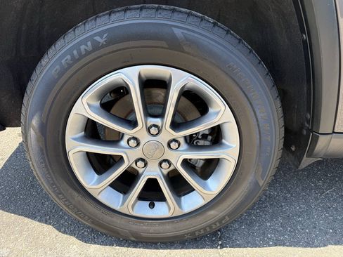 Used 2015 Jeep Grand Cherokee Limited w/ Trailer Tow Group IV AWD/4WD image 20