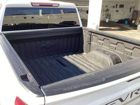Used 2021 Chevrolet Silverado 1500 RST AWD/4WD image 27