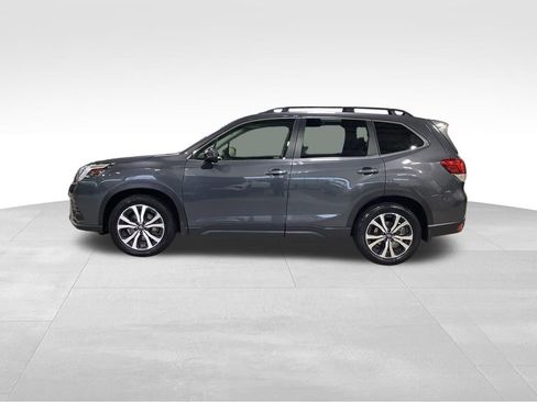 Used 2022 Subaru Forester Limited image 6