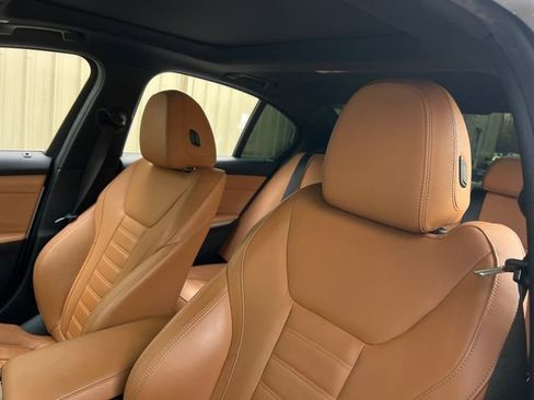 Used 2019 BMW 330i Sedan image 14