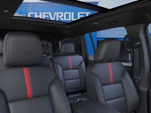 New 2026 Chevrolet Traverse RS w/ LPO, Floor Liner Package image 25