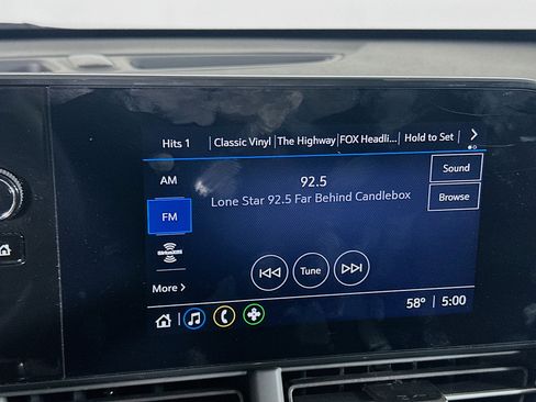 Used 2025 Chevrolet Trax LS image 21