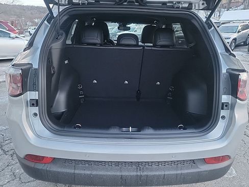 New 2026 Jeep Compass Limited image 8